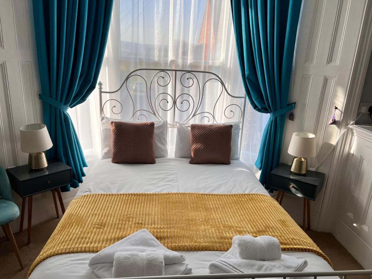 The Badger Set Apartment Hinderwell ภายนอก รูปภาพ