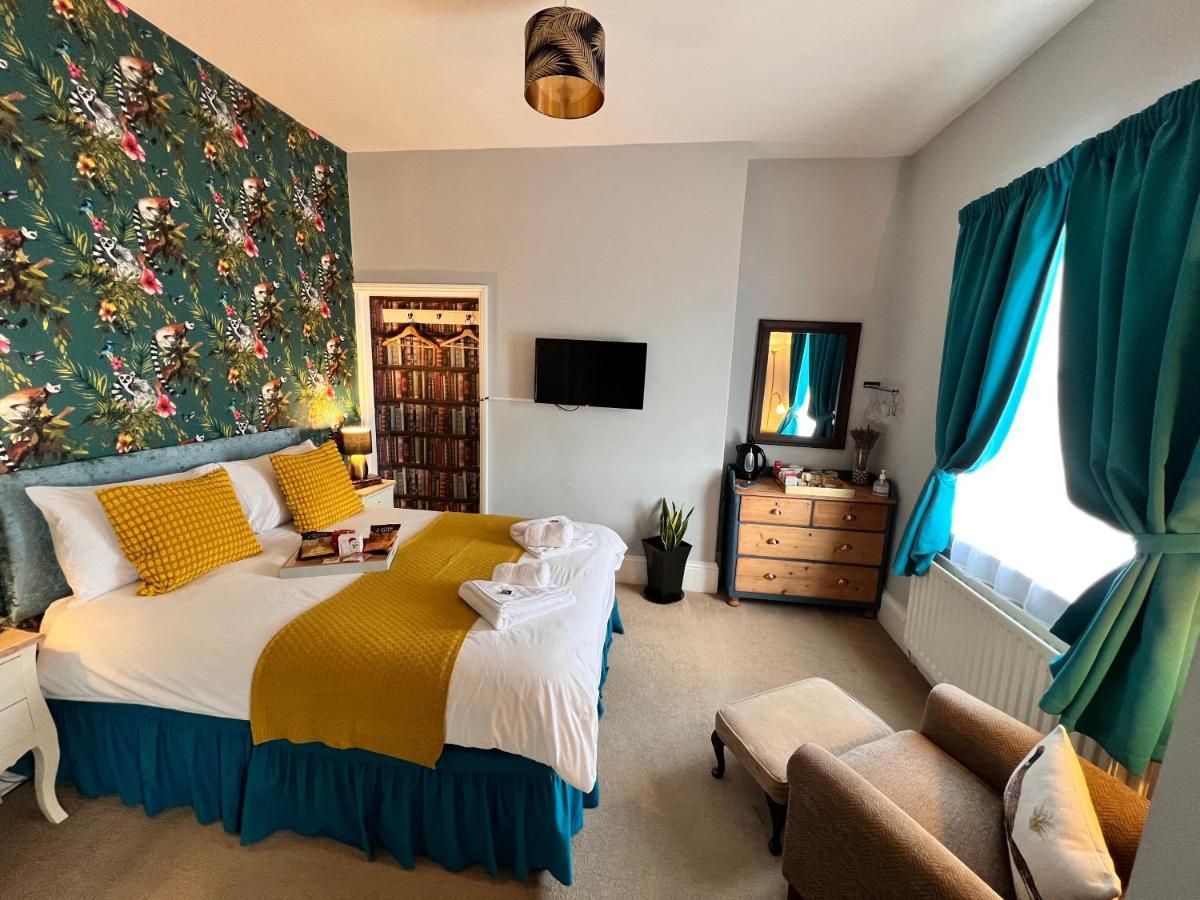 The Badger Set Apartment Hinderwell ภายนอก รูปภาพ